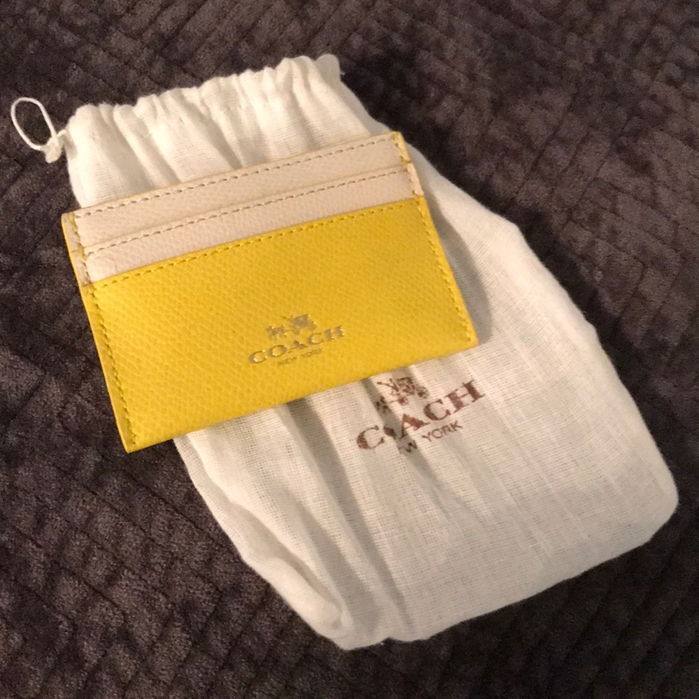 BRAND NEW COACH WALLET